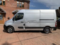 Renault Master MM33 2.3 DCi Euro 5 (115bhp) full