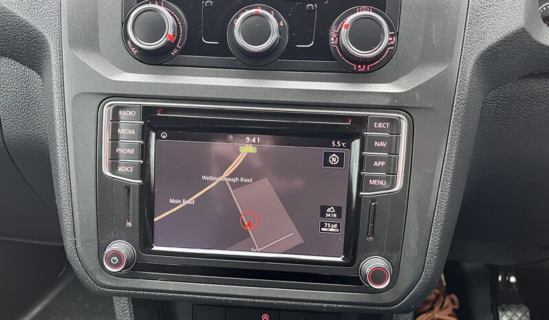 VW Caddy Maxi 2.0 TDi BlueMotion Tech Highline Nav Manual (150bhp) – YOH full