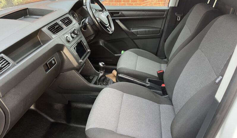 VW Caddy Maxi 2.0 TDi BlueMotion Tech Highline Nav Manual (150bhp) – YOH full