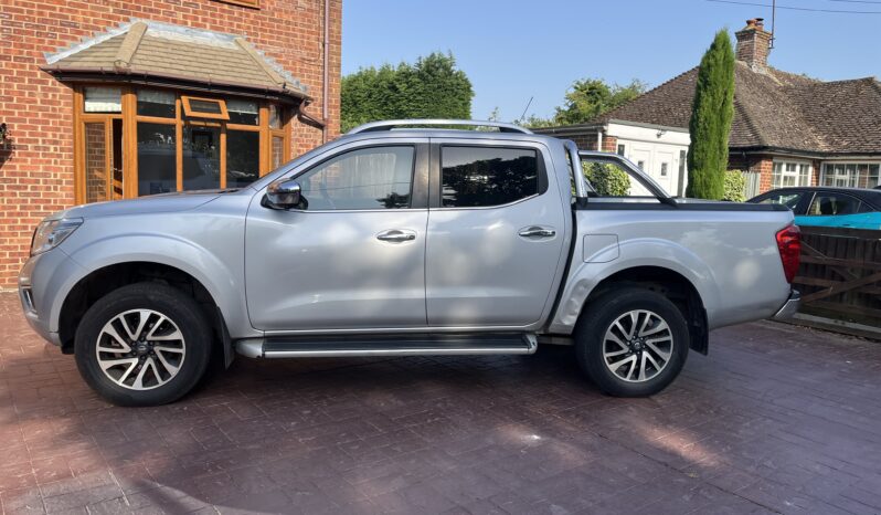 Nissan Navara 2.3dCi Tekna Automatic (190bhp) full